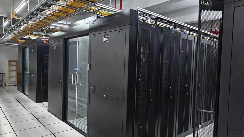 云主机与物理服务器：优缺点解析